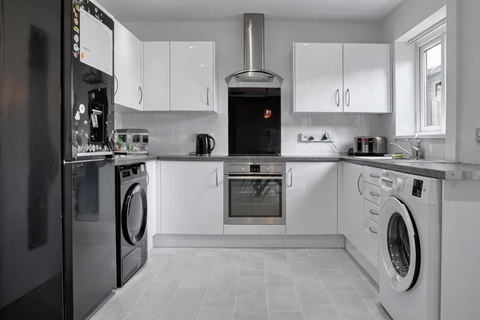 2 bedroom semi-detached house for sale, Stamford Road, Chester CH1