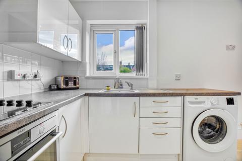 2 bedroom semi-detached house for sale, Stamford Road, Chester CH1