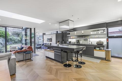 undefined, Hertford Avenue, East Sheen, SW14