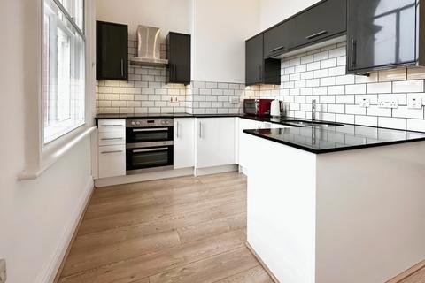 1 bedroom flat for sale, BELGRAVE COURT, 74 A NEW BRIGGATE, LEEDS, LS1