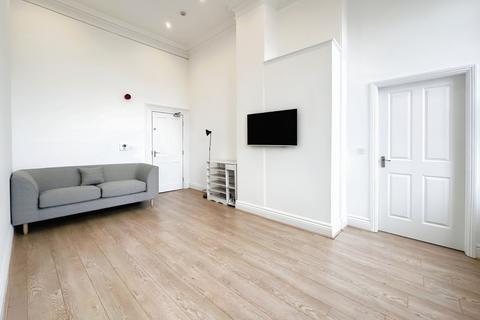 1 bedroom flat for sale, BELGRAVE COURT, 74 A NEW BRIGGATE, LEEDS, LS1