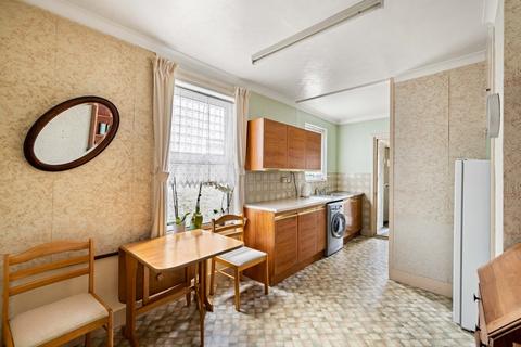3 bedroom terraced house for sale, Folkestone Road, Dover, CT17