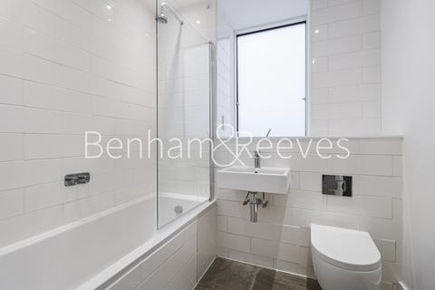 2 bedroom apartment to rent, Staines Road, Hounslow TW3