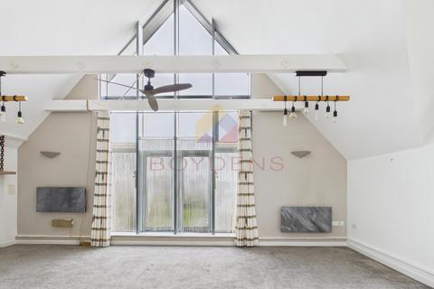 3 bedroom penthouse for sale, Great Cornard, Suffolk CO10