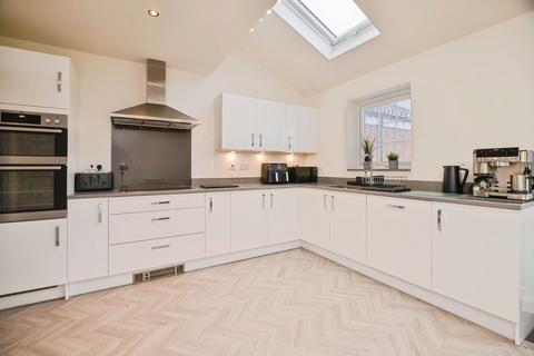 5 bedroom detached house for sale, Sinderby Lane, Middlesbrough TS7