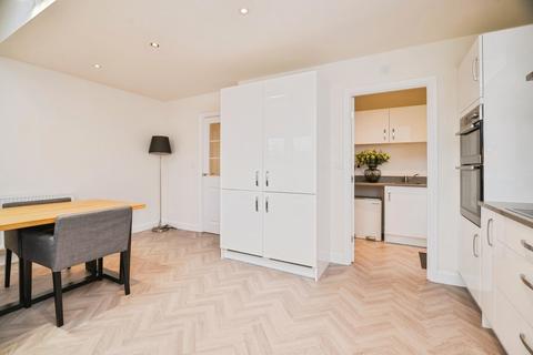 5 bedroom detached house for sale, Sinderby Lane, Middlesbrough TS7