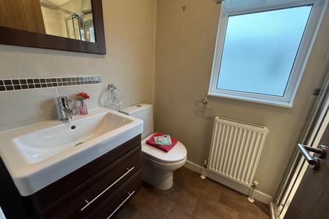undefined, Immaculate Pre-Loved Lodge Solent Breezes Holiday Park, Southampton SO31