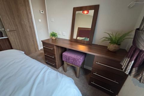 undefined, Immaculate Pre-Loved Lodge Solent Breezes Holiday Park, Southampton SO31