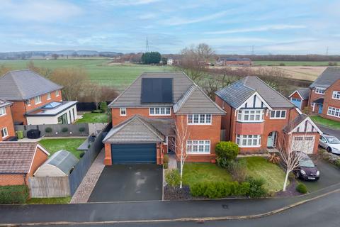 4 bedroom detached house for sale, Bollin Court, Widnes, WA8 5EA
