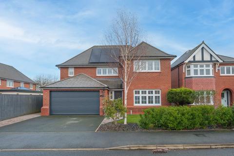 4 bedroom detached house for sale, Bollin Court, Widnes, WA8 5EA