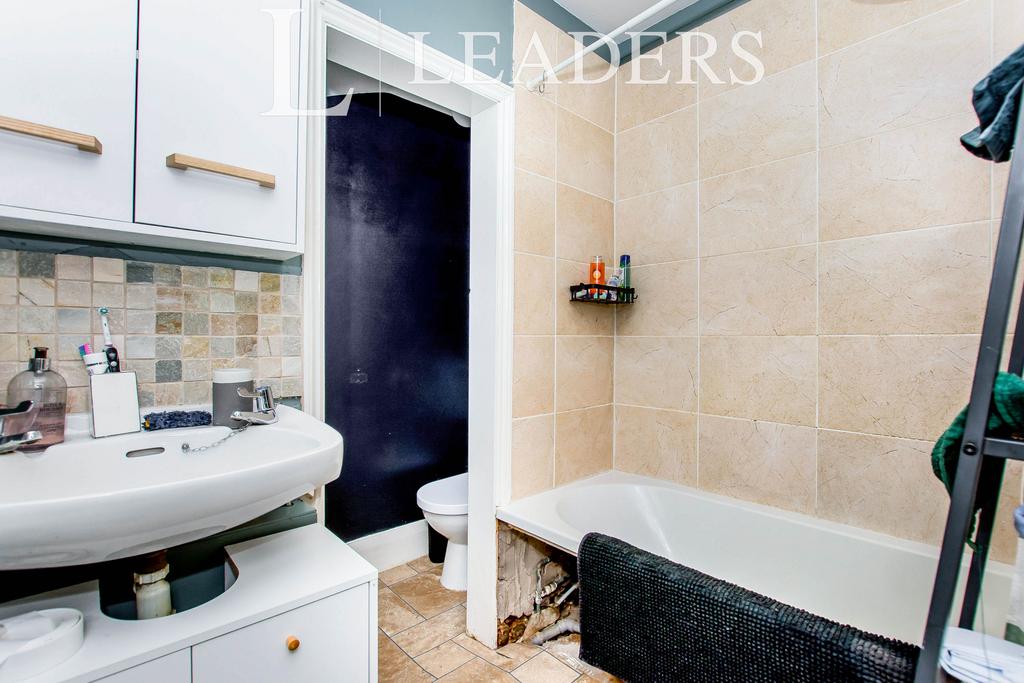 8 Bathroom