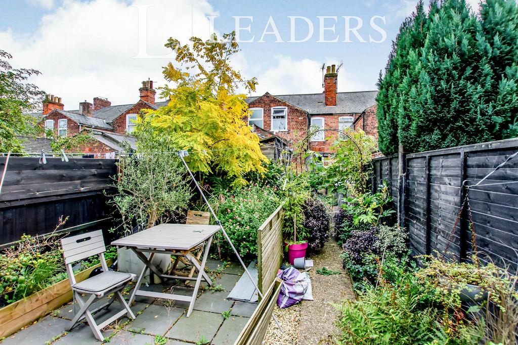 9 Rear Garden