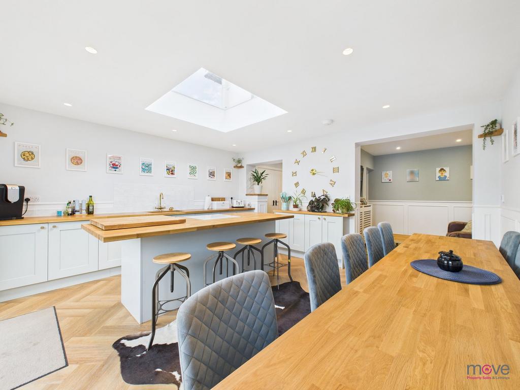 Kitchen / Diner