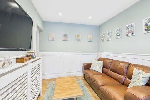 undefined, Sandyleaze, Gloucester GL2