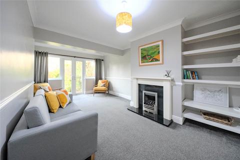 3 bedroom semi-detached house for sale, Fearnville View, Leeds