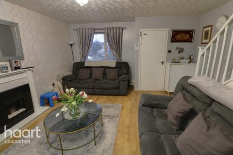 3 bedroom semi-detached house for sale, Newham Close, Leicester