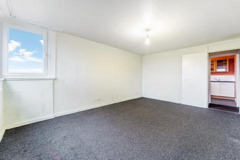 2 bedroom flat for sale, Wicksteed House, Brentford, TW8