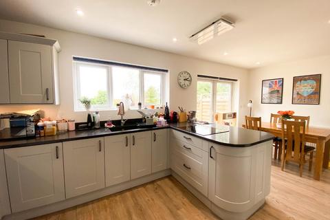 3 bedroom semi-detached house for sale, Westfield Road, Great Shelford, Cambridge