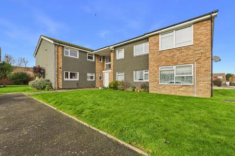 2 bedroom flat for sale, Russell Court, Bridge Close, Lancing, BN15 8BP