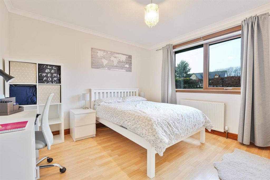 24 - bedroom 2.jpg