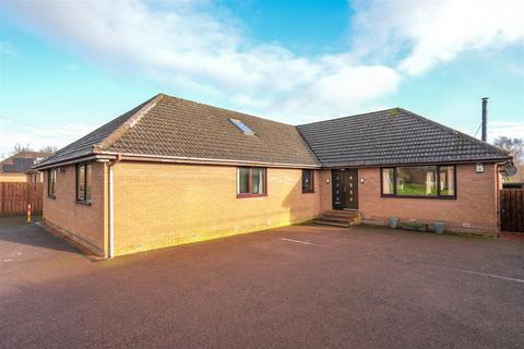 5 bedroom bungalow for sale, Cleghorn, Lanark