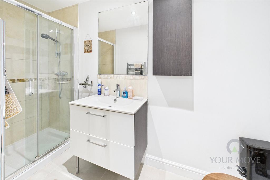 Ensuite