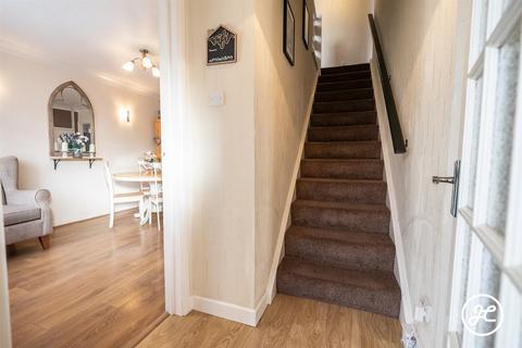 4 bedroom semi-detached house for sale, Severn Close, Bridgwater