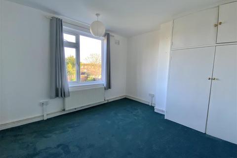undefined, Kingston Avenue, Stony Stratford, Milton Keynes