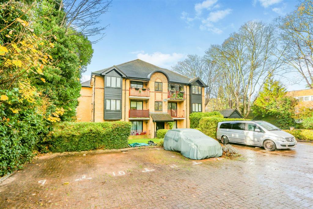 1584407069 - 2 Kempston Court - 2.jpg