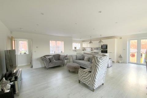 3 bedroom detached house for sale, Gibson Way, Manby, Louth