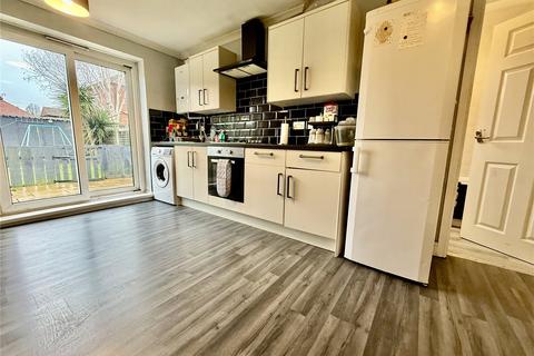 3 bedroom terraced house for sale, Marton Avenue, Bridlington, East Riding of Yorkshire, YO16