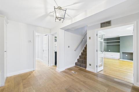 undefined, Dornford Gardens, Coulsdon CR5