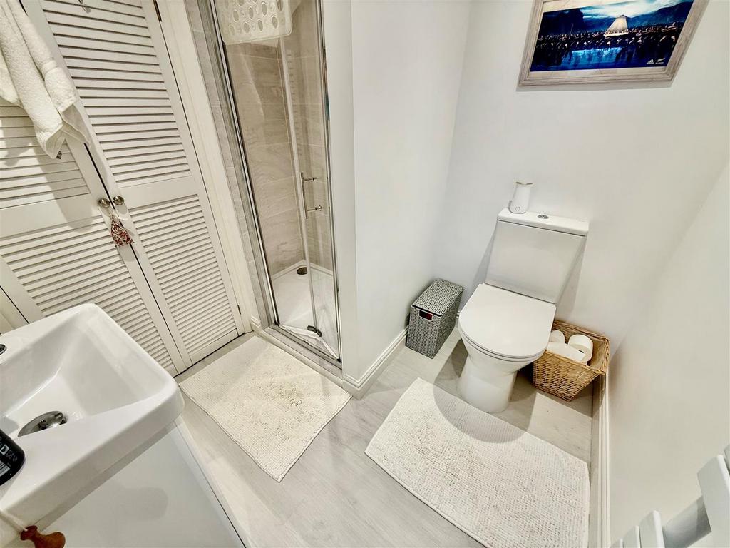2nd En Suite