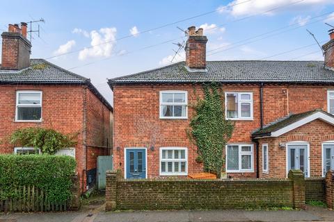2 bedroom end of terrace house for sale, Summers Road, Farncombe, Godalming, GU7
