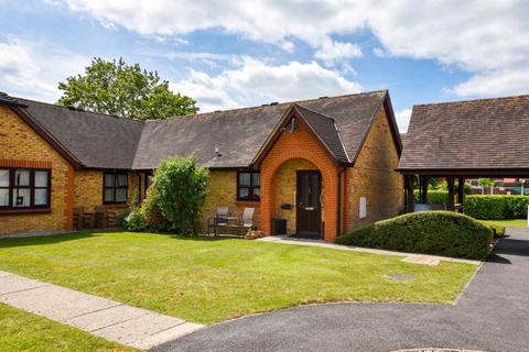 2 bedroom bungalow for sale, Tutors Way, South Woodham Ferrers, Chelmsford