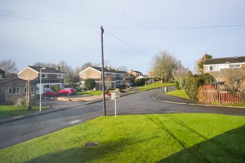 4 bedroom detached house for sale, Bowling Green Close, Oakham, LE15
