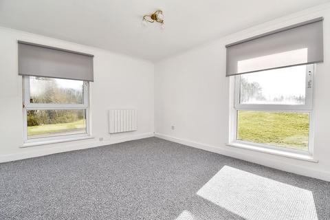 2 bedroom flat to rent, Oak Road, Cumbernauld, G67