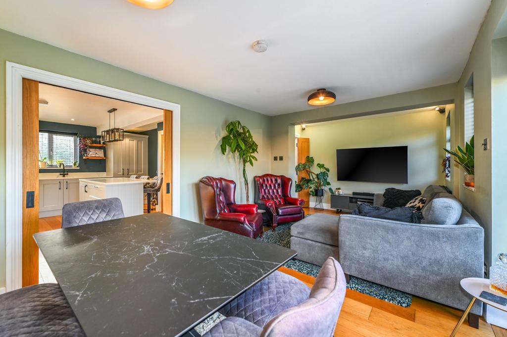 Dining / Living Room