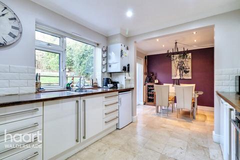 2 bedroom semi-detached house for sale, Churchill Avenue, Chatham