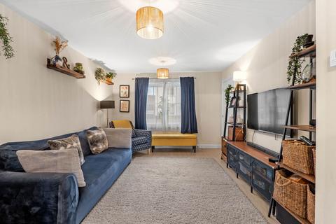 3 bedroom semi-detached house for sale, 17 Lord Hill Gardens, Ombersley, Droitwich, Worcestershire. WR9 0FG