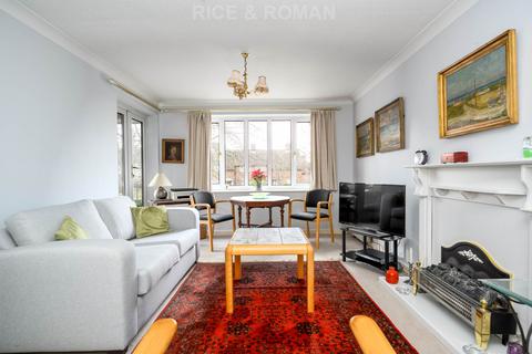 undefined, Epsom KT18
