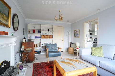 undefined, Epsom KT18