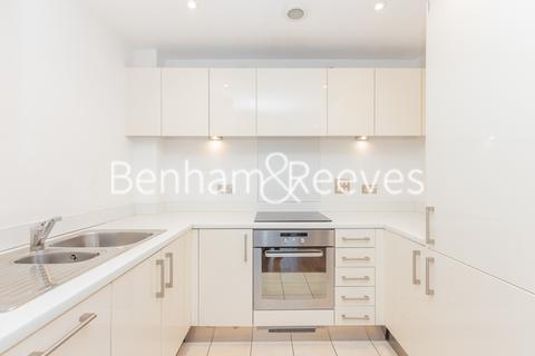 2 bedroom apartment to rent, Battersea Park Road, Nine Elms SW8