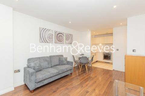 2 bedroom apartment to rent, Battersea Park Road, Nine Elms SW8