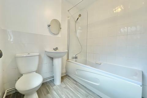 3 bedroom terraced house to rent, Cricket Ground Road, Norwich, NR1
