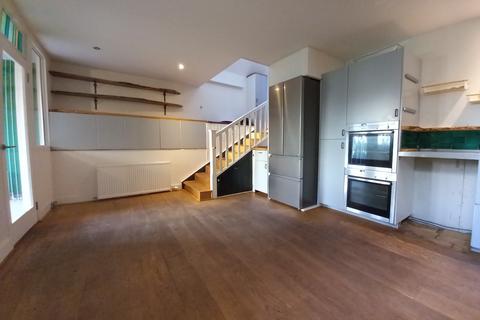 3 bedroom cottage to rent, Hall Row, Limekilns, KY11