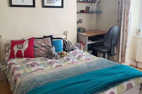 undefined, 14 Clifton Street