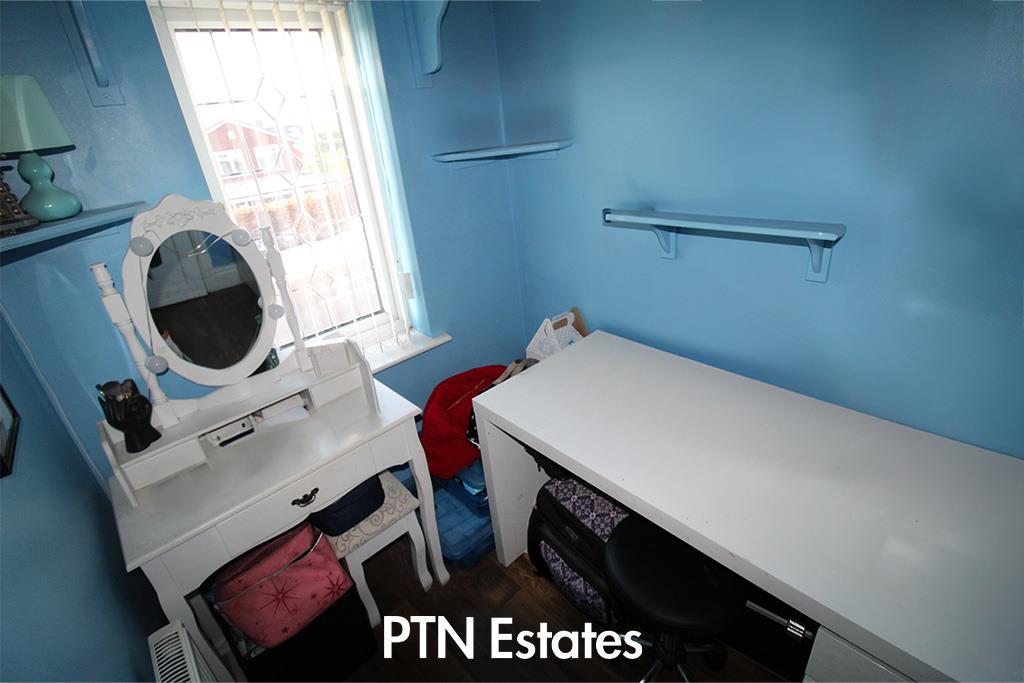 Bedroom 3 .jpg