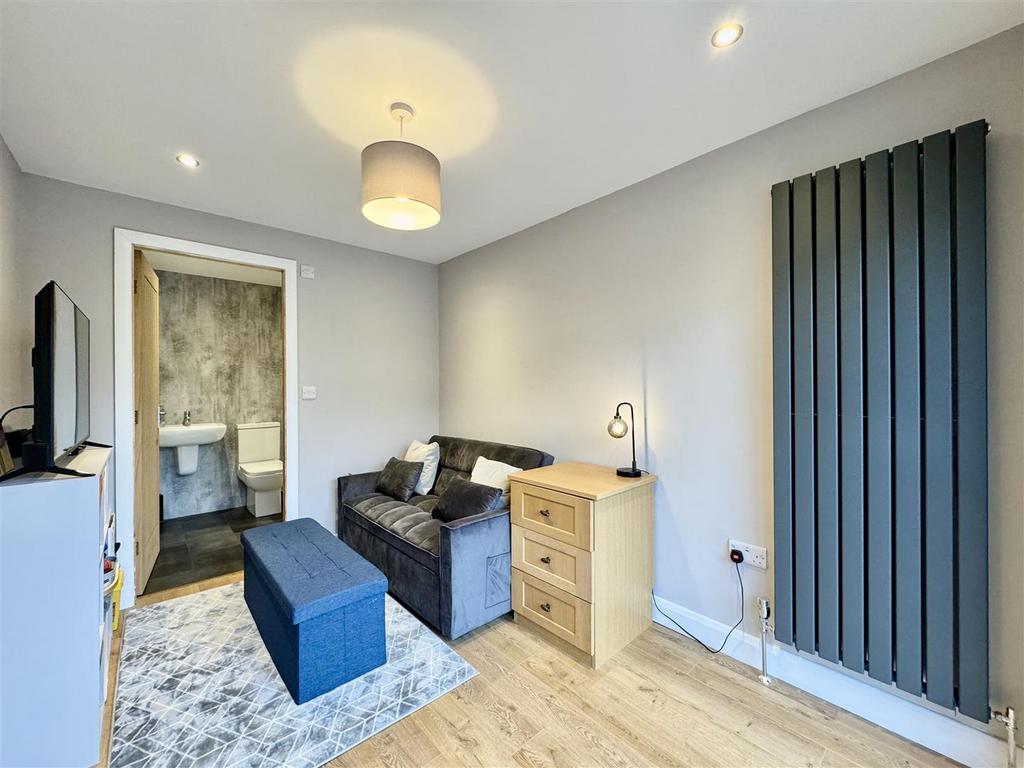 Bedroom four / home office / snug