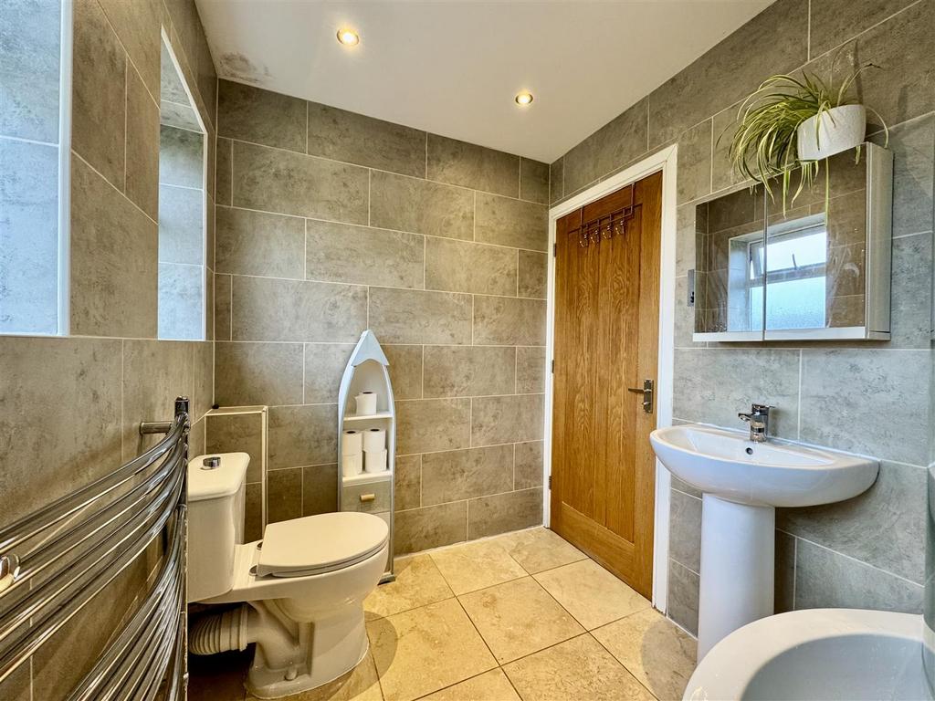Family bathroom